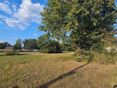 E 5th Ter, Garnett, KS, 66032