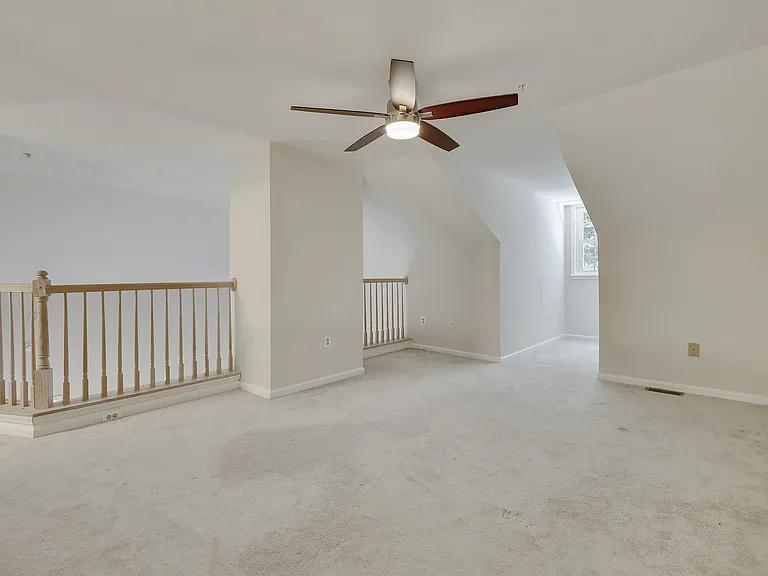 15305 Diamond Cove Ter #7-B — Photo 19