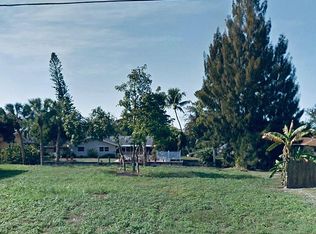 27261 Barbarosa St, Bonita Springs, FL 34135