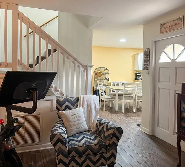 3321 Harriet Ave — Photo 5