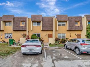 5624 Blueberry Ct #168, Lauderhill, FL 33313