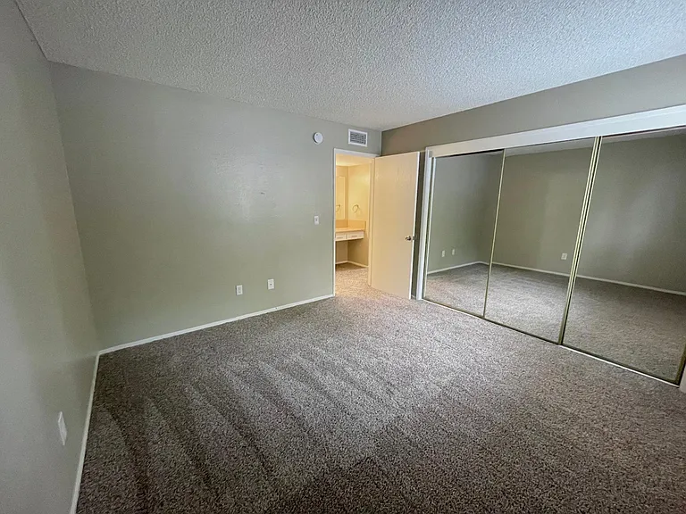 1180 Fulton Ave #1 — Photo 8