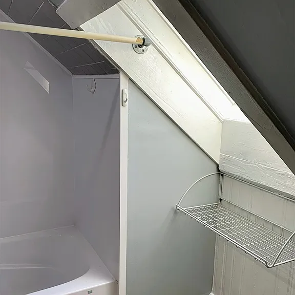 96 Harrishof St #3 — Photo 14