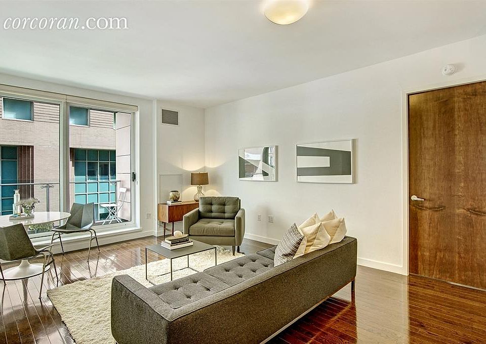 1st image of 462 W 58th St APT 4C