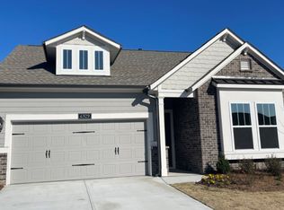 6929 River Rock Dr, Flowery Branch, GA 30542