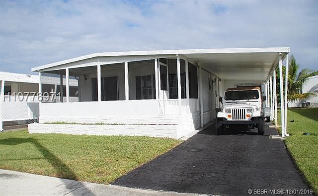 1st image of 5220 SW 24th Ave