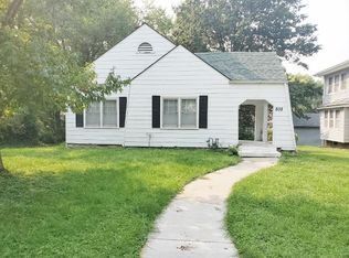 808 S Main St, Independence, MO 64050
