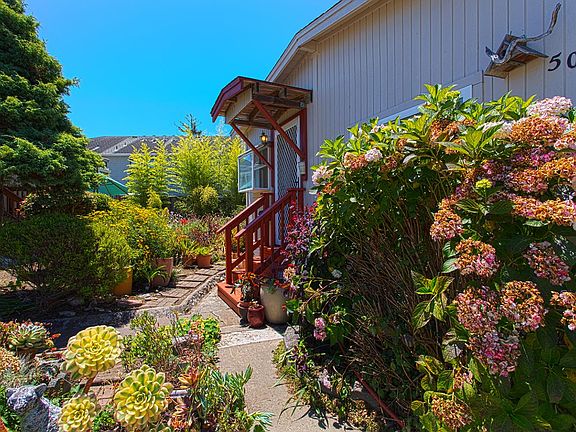 3rd image of 220 Mar Vista Dr #50