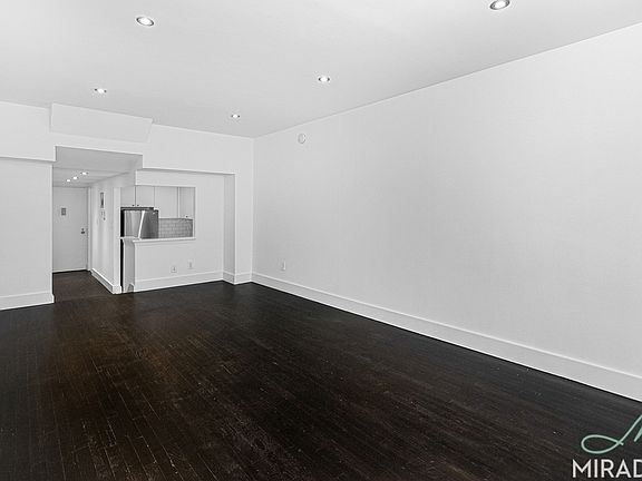 5th image of 27 W 16th St APT 4F