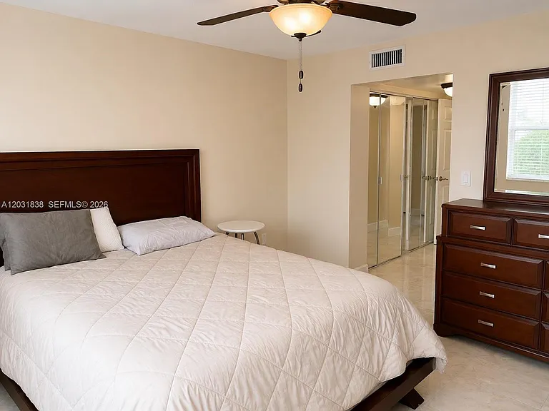 9420 Tangerine Pl #401 — Photo 8