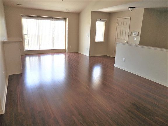 5th image of 51882 Adler Park Dr E