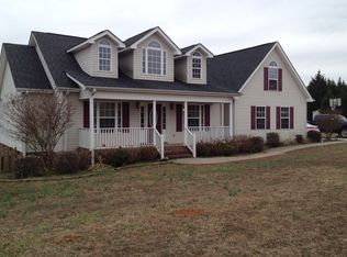 224 Campaign Trl, Duncan, SC 29334