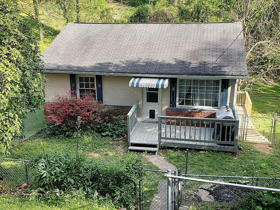 1st image of 1605 Kenwood Pl