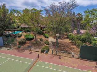 885 Singing Heights Dr, El Cajon, CA 92019