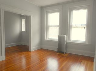 18 Parkway Rd #1, Brookline, MA 02445