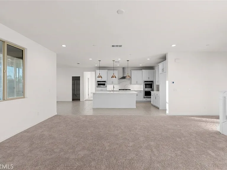 17727 Santa Lucia Ct — Photo 12