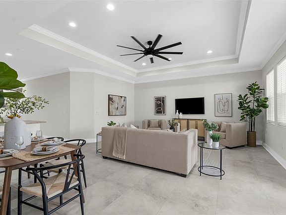 5th image of 6904 N Lynn Ave #6904