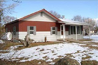 1st image of 707 6th Ave E