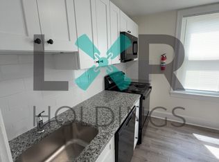 77 E Herman St #2R, Philadelphia, PA 19144