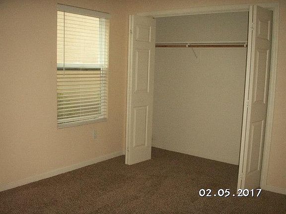 4th image of 215 N Hall St #223
