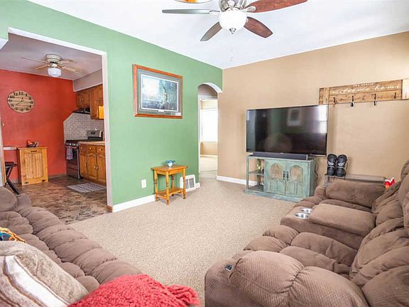 4th image of 2411 Knight Ave