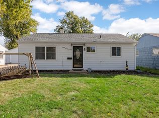 3717 H Ave NE, Cedar Rapids, IA 52402
