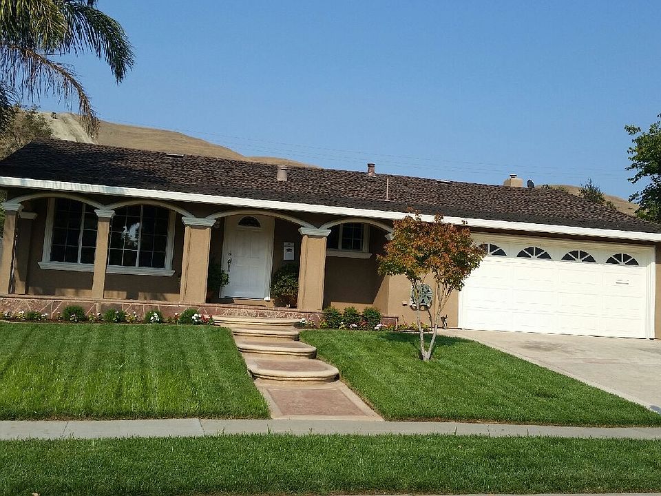 1st image of 41926 Camino Santa Barbara