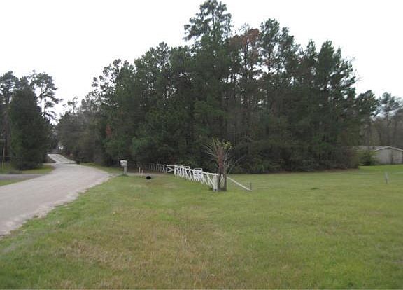 2nd image of 15207 Heavenly Acres Dr
