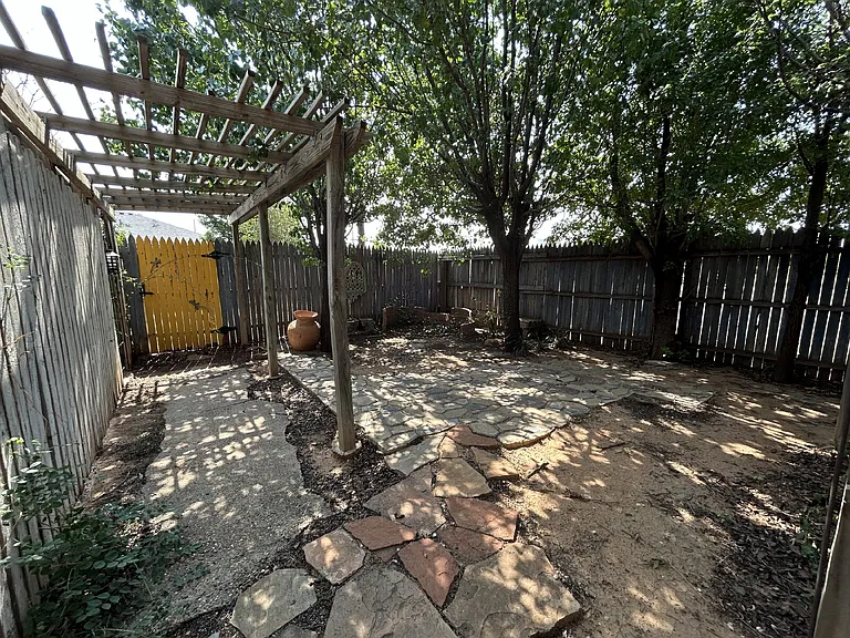 8113 Sherman Ave — Photo 12