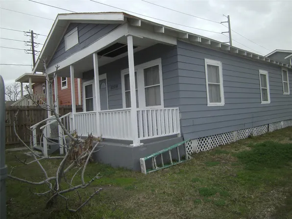 5224 Avenue M 1/2, Galveston, TX 77551