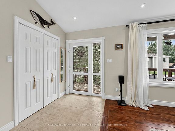 4th image of 247 Poplar Ave