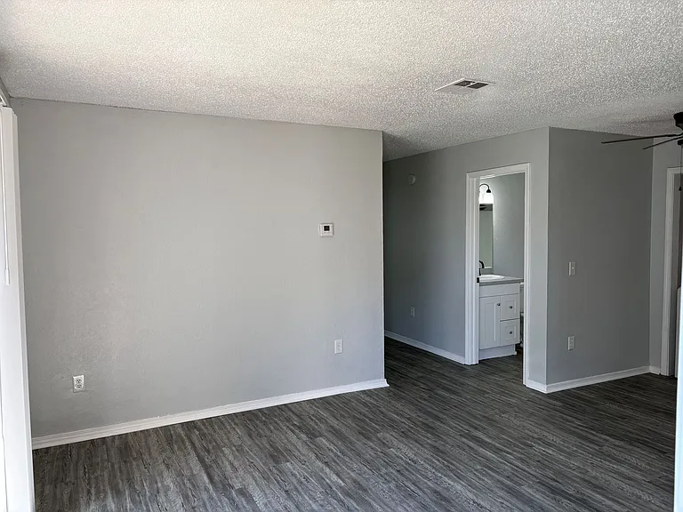 The Bryant Apartment Homes — Photo 15