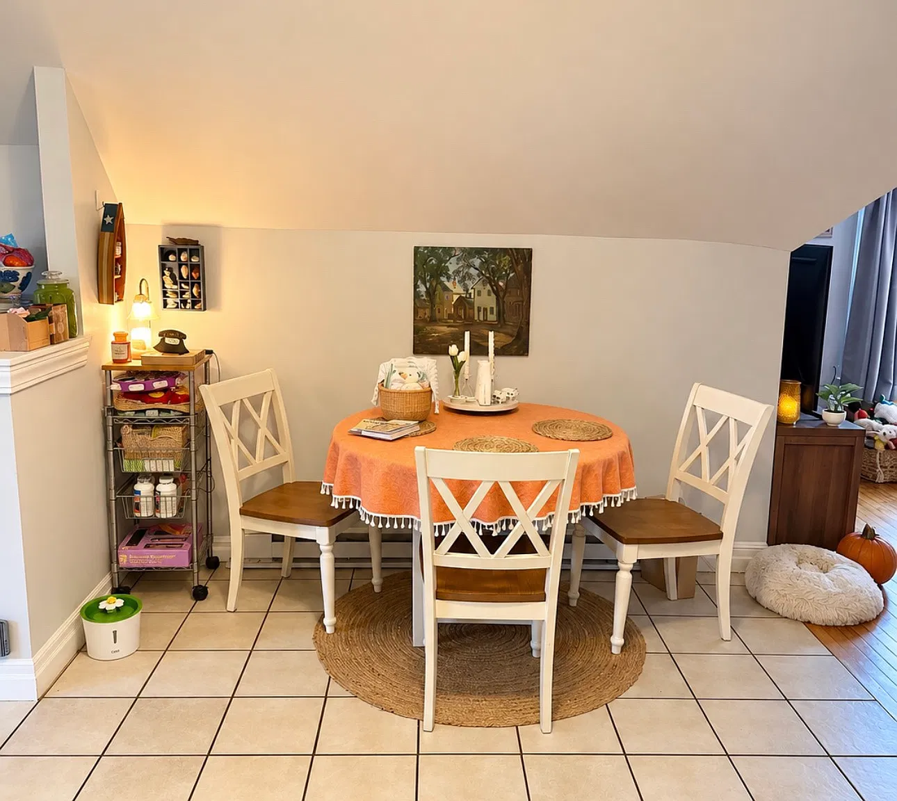 2 bed, 1025 sqft, $1,950 — Photo 4