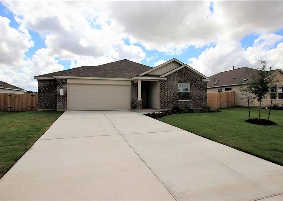 1st image of 259 Jackson Blue Ln