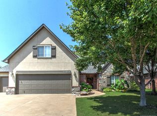 11948 S 89th Ave E, Bixby, OK 74008