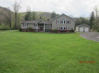 794 W Creek Rd, Saint Marys, PA 15857