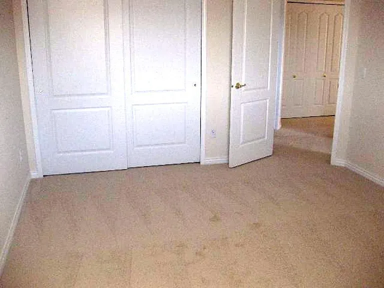 2075 Rockhurst Blvd — Photo 13