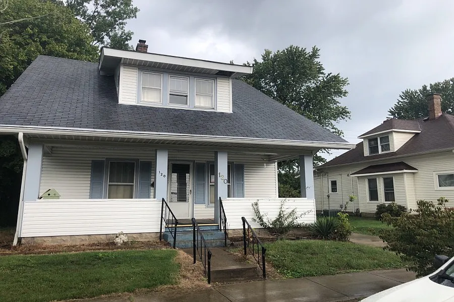 120 W Harrison St photo 1