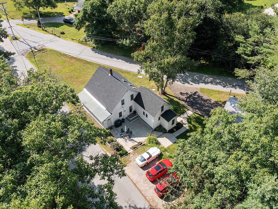 1st image of 2 W Hill Road