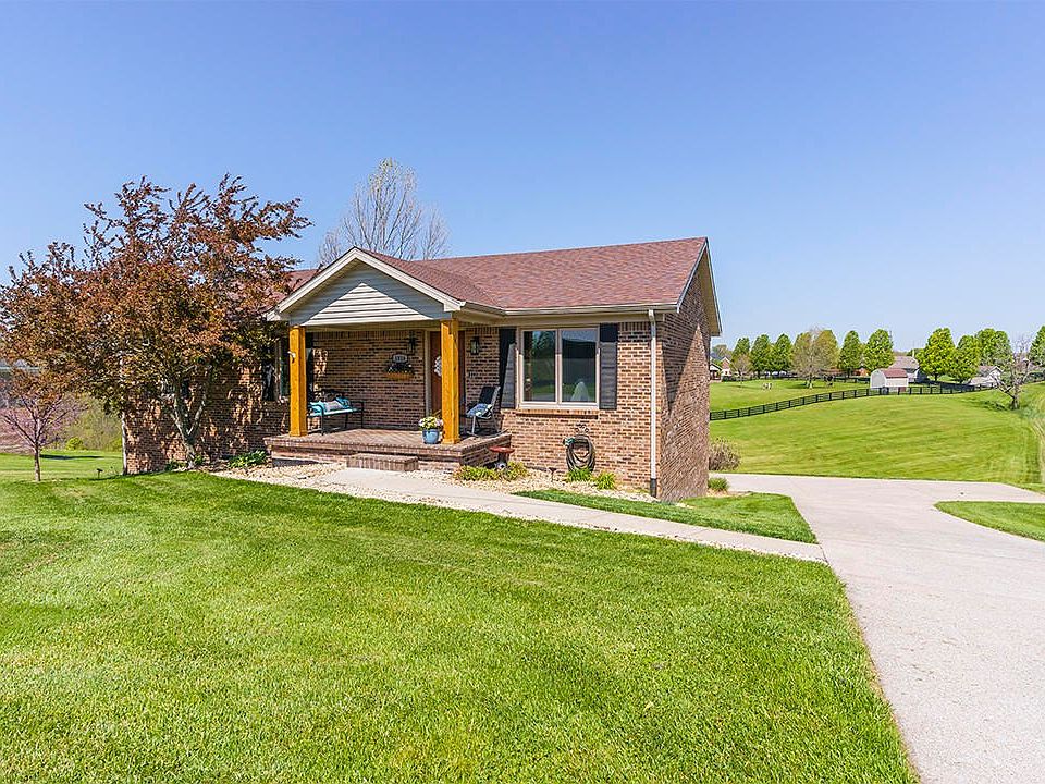 1st image of 1016 Echo Valley Dr