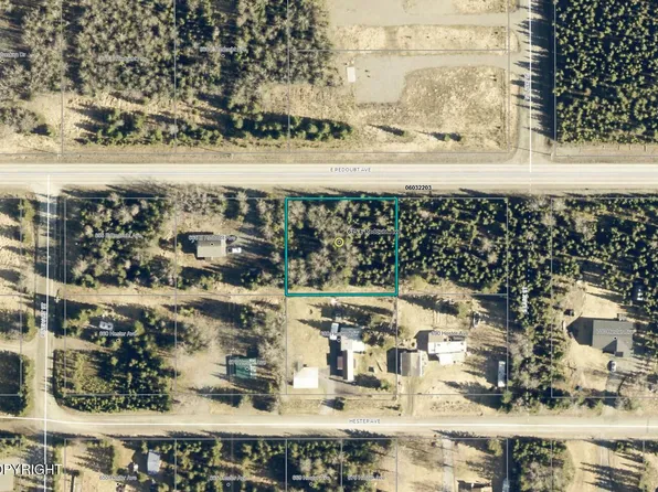 675 E Redoubt Ave, Soldotna, AK 99669