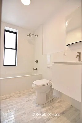 Rented by Bohemia Realty Group | media 8