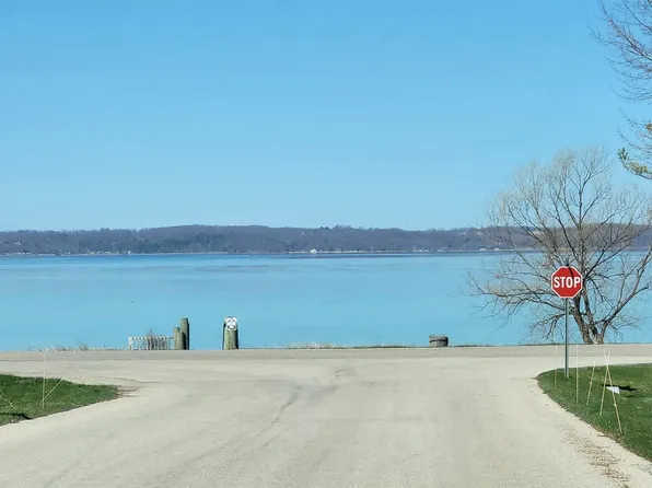 LOT 22 Wood View Ter #22, Traverse City, MI 49686