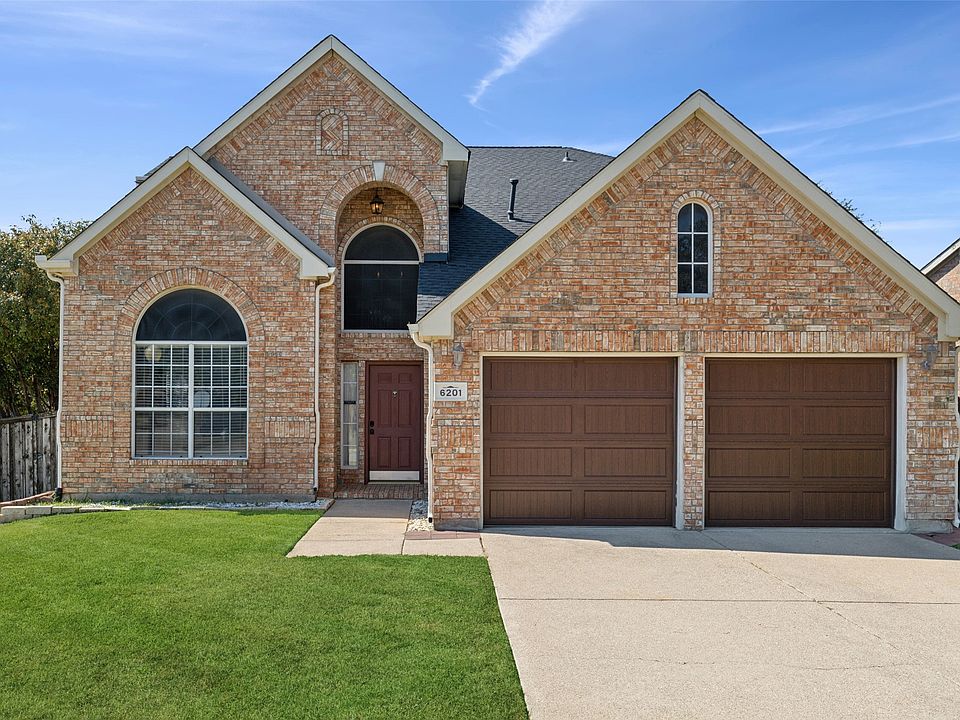 1st image of 6201 Eagle Creek Dr