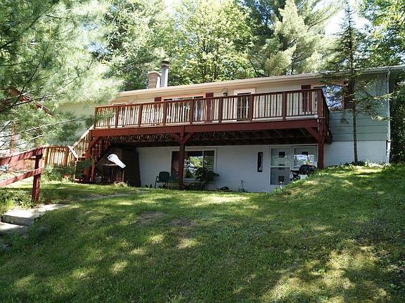 5th image of W12448 Northwoods Ln