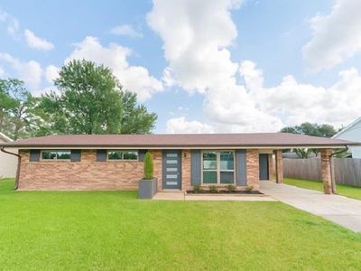 221 Thoroughbred Park Dr, Thibodaux, LA, 70301