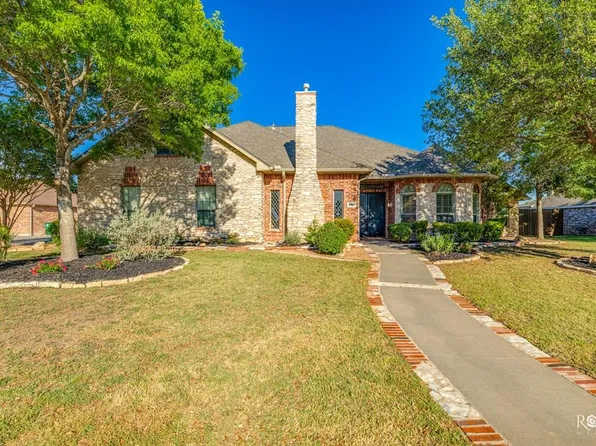 4802 N Bentwood Dr, San Angelo, TX 76904