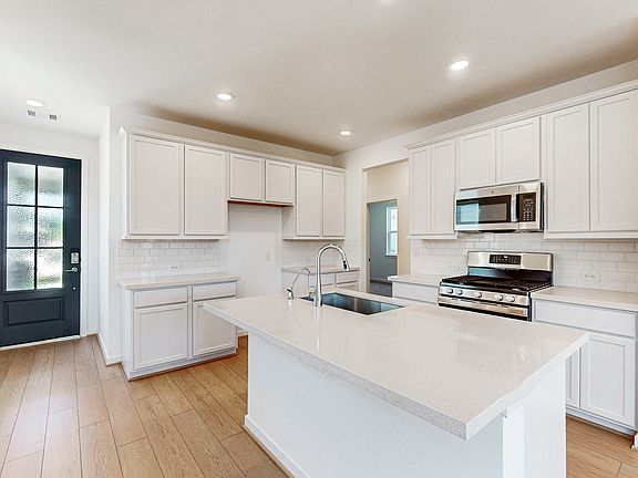 3rd image of 21631 Lime Moss Ln