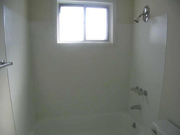 4th image of 5927 W Falcon Ln