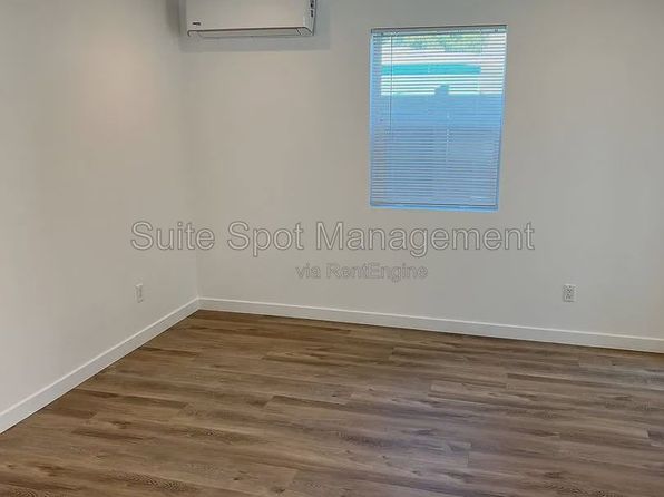 2206 Conquista Ave #B